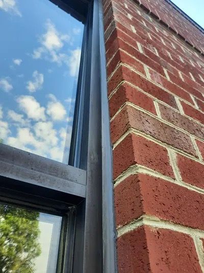 svc3 window caulking r3